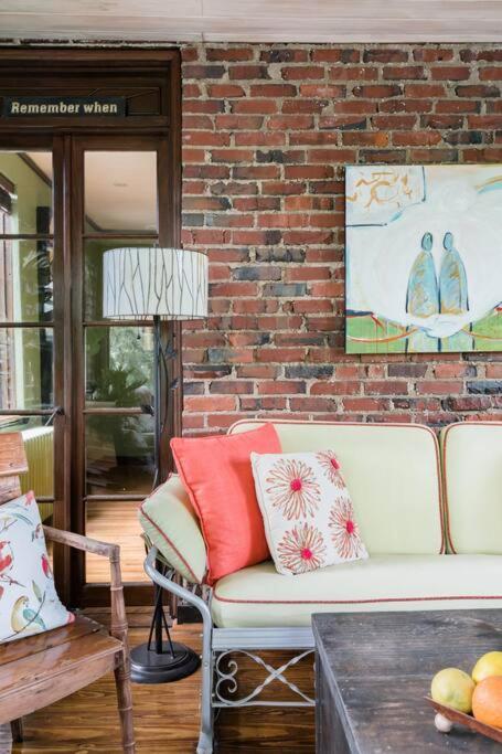 Holiday home Luxe Comfort In An Artistic & Historic