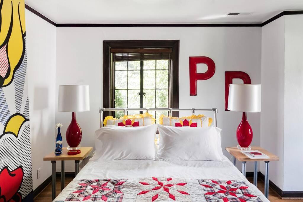 Luxe Comfort In An Artistic & Historic *