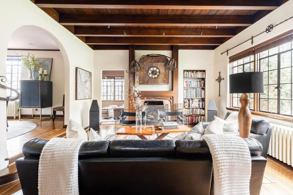Holiday home Luxe Comfort In An Artistic & Historic Nashville